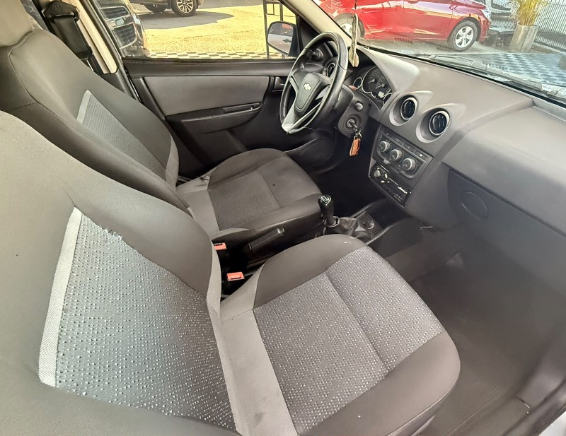 CELTA 1.0 MPFI LT 8V FLEX 4P MANUAL - 2012 - CANELA