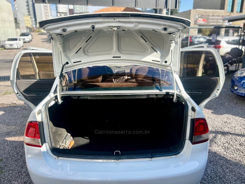 CLASSIC 1.0 MPFI LS 8V FLEX 4P MANUAL - 2014 - CAXIAS DO SUL