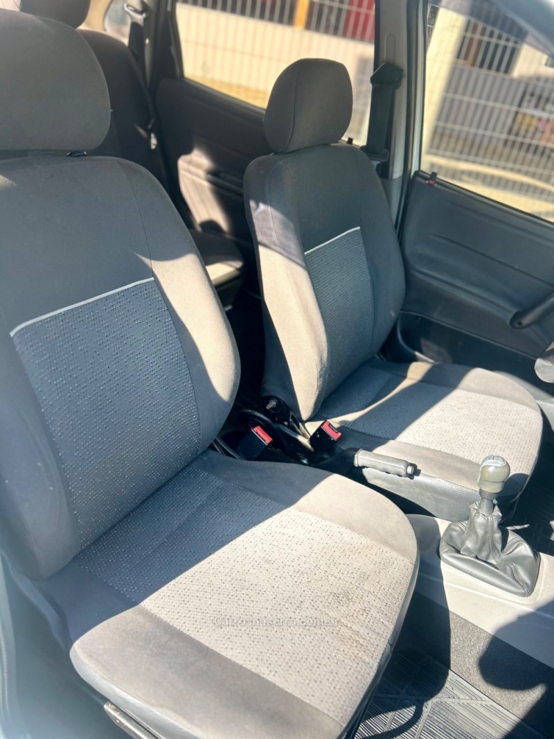 CLASSIC 1.0 MPFI LS 8V FLEX 4P MANUAL - 2014 - CAXIAS DO SUL