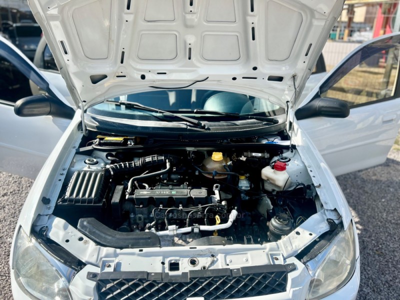 CLASSIC 1.0 MPFI LS 8V FLEX 4P MANUAL - 2014 - CAXIAS DO SUL