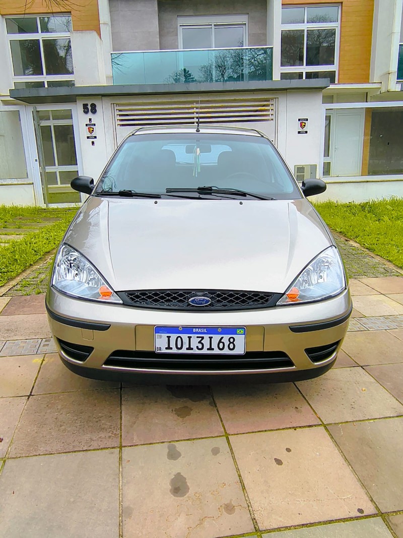 FOCUS 1.6 GLX 8V FLEX 4P MANUAL - 2008 - FARROUPILHA