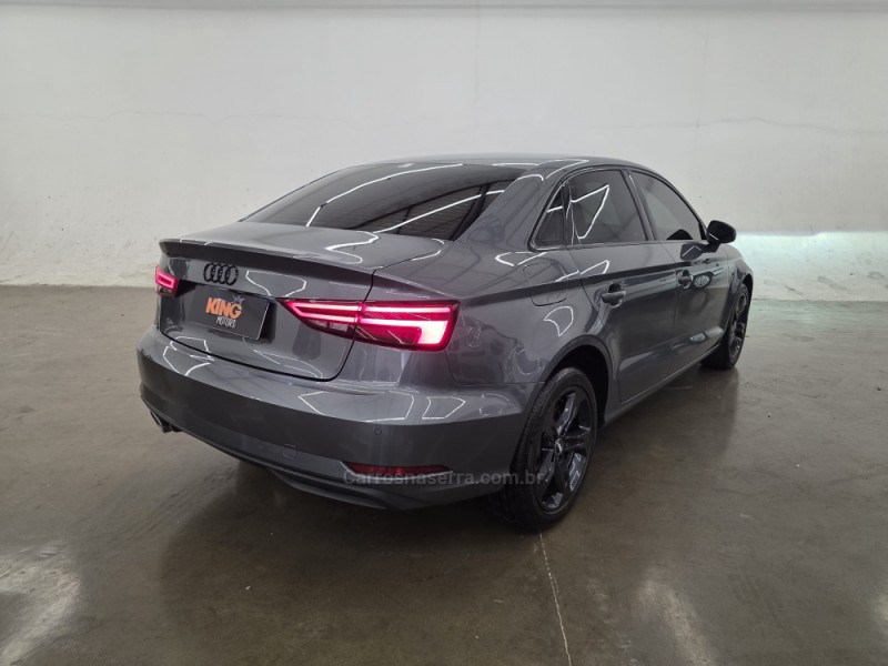 A3 1.4 TFSI SEDAN PRESTIGE PLUS 25 ANOS FLEX 4P AUTOMÁTICO - 2019 - CAXIAS DO SUL