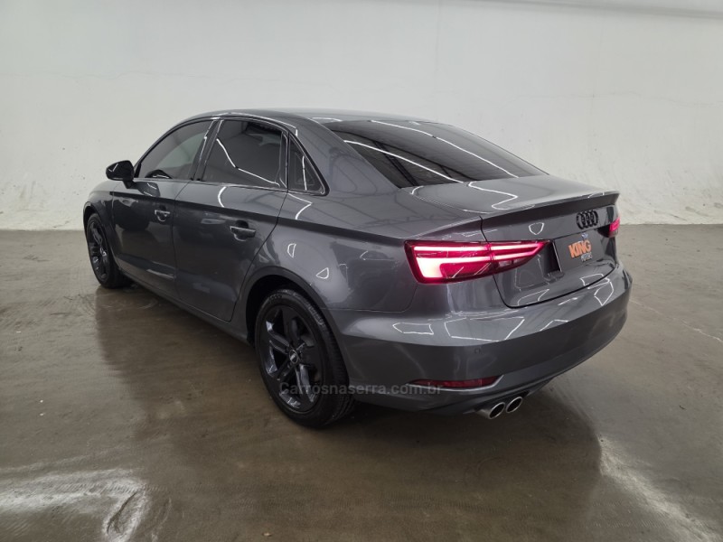 A3 1.4 TFSI SEDAN PRESTIGE PLUS 25 ANOS FLEX 4P AUTOMÁTICO - 2019 - CAXIAS DO SUL