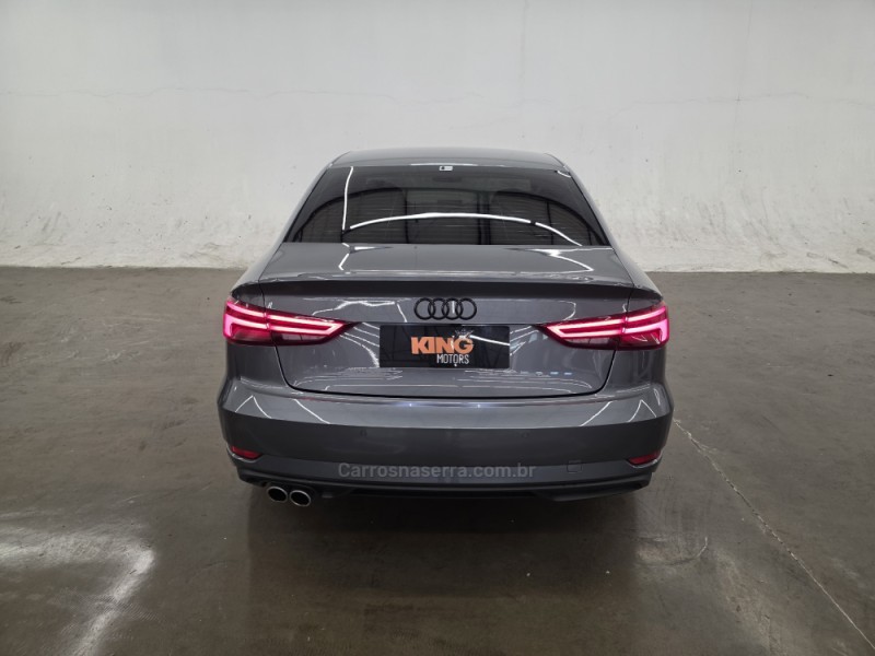 A3 1.4 TFSI SEDAN PRESTIGE PLUS 25 ANOS FLEX 4P AUTOMÁTICO - 2019 - CAXIAS DO SUL