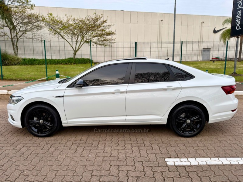 JETTA 1.4 R-LINE 250 16V TSI FLEX 4P AUTOMÁTICO - 2019 - ESTâNCIA VELHA