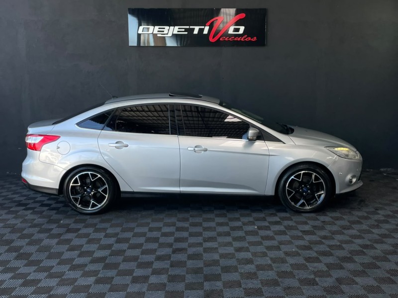 FOCUS 2.0 TITANIUM PLUS 16V FLEX 4P AUTOMÁTICO - 2015 - CAXIAS DO SUL