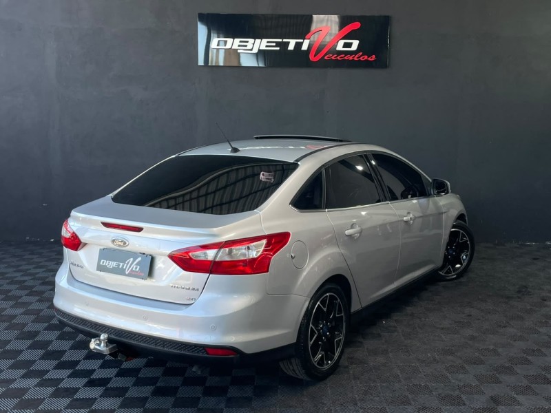 FOCUS 2.0 TITANIUM PLUS 16V FLEX 4P AUTOMÁTICO - 2015 - CAXIAS DO SUL