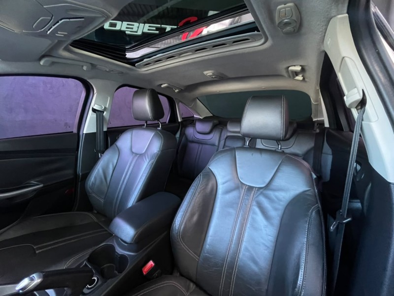 FOCUS 2.0 TITANIUM PLUS 16V FLEX 4P AUTOMÁTICO - 2015 - CAXIAS DO SUL