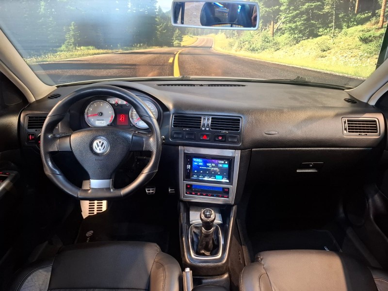 GOLF 1.6 MI SPORTLINE 8V FLEX 4P MANUAL - 2012 - CAXIAS DO SUL