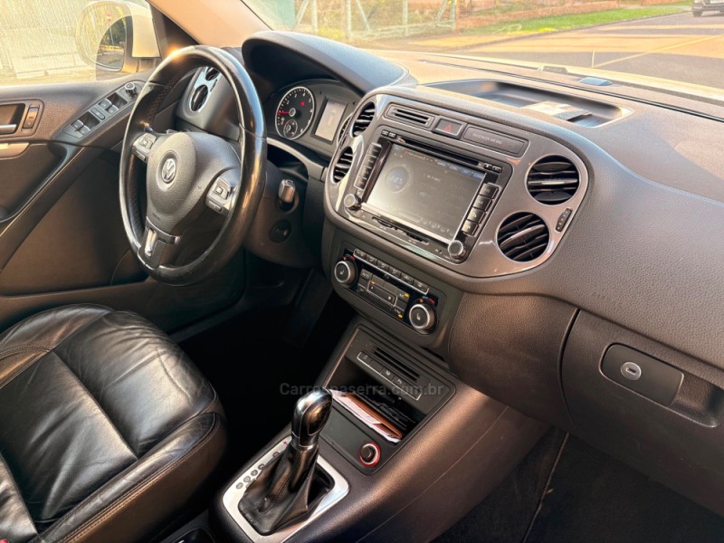 TIGUAN 2.0 TSI 16V TURBO GASOLINA 4P TIPTRONIC - 2013 - ESTâNCIA VELHA