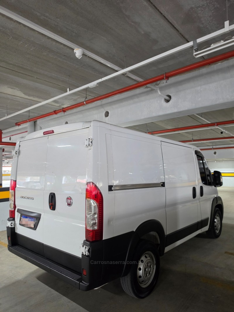 DUCATO 2.3 MINIBUS TETO BAIXO 16V TURBO DIESEL 3P MANUAL - 2019 - CAXIAS DO SUL