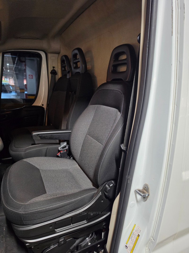 DUCATO 2.3 MINIBUS TETO BAIXO 16V TURBO DIESEL 3P MANUAL - 2019 - CAXIAS DO SUL