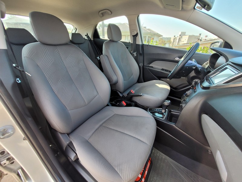 HB20 1.6 PREMIUM 16V FLEX 4P AUTOMÁTICO - 2014 - CARLOS BARBOSA