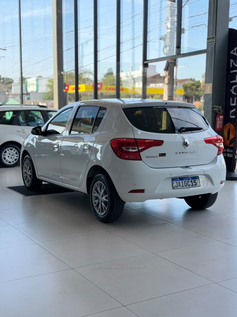 SANDERO 1.0 ZEN 12V FLEX 4P MANUAL - 2021 - SANTA CRUZ DO SUL