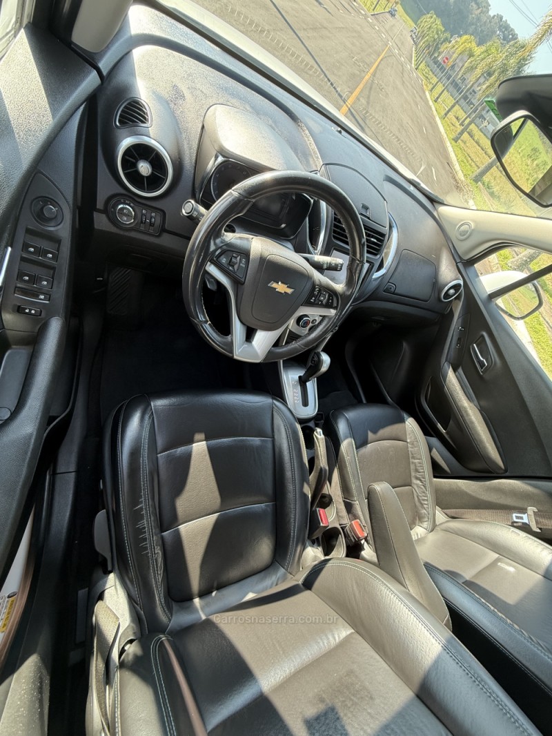 TRACKER 1.8 MPFI LTZ 4X2 16V FLEX 4P AUTOMÁTICO - 2015 - CARLOS BARBOSA