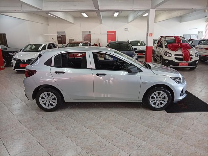 ONIX 1.0 HATCH TURBO 12V FLEX 4P AUTOMÁTICO - 2023 - CAXIAS DO SUL
