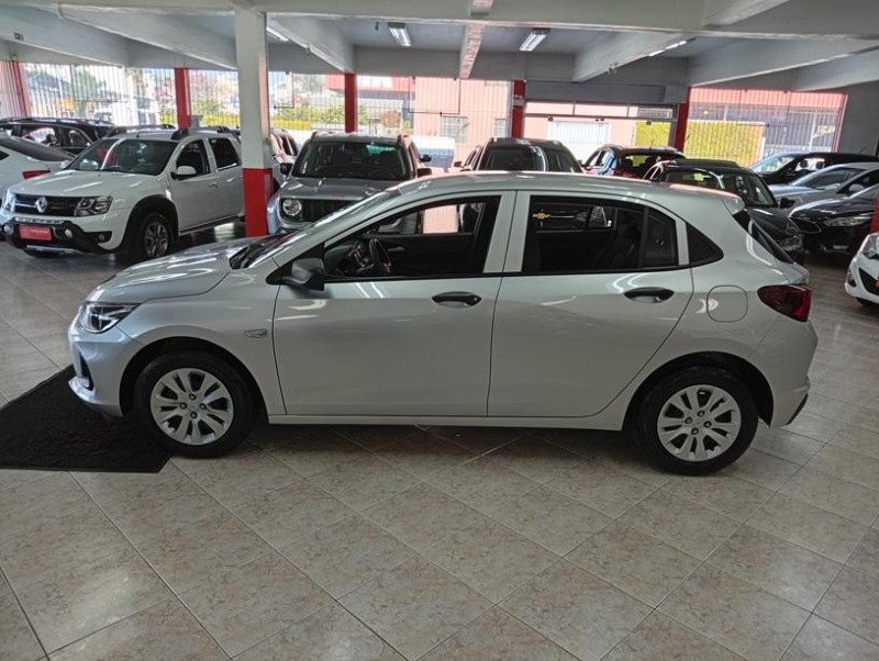 ONIX 1.0 HATCH TURBO 12V FLEX 4P AUTOMÁTICO - 2023 - CAXIAS DO SUL