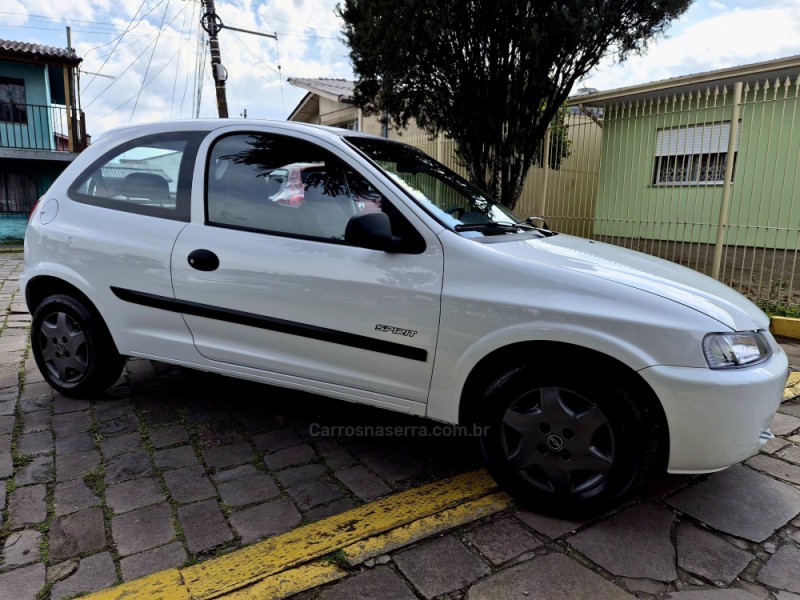 CELTA 1.0 MPFI SPIRIT 8V FLEX 2P MANUAL - 2006 - CAXIAS DO SUL