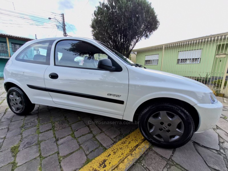 CELTA 1.0 MPFI SPIRIT 8V FLEX 2P MANUAL - 2006 - CAXIAS DO SUL