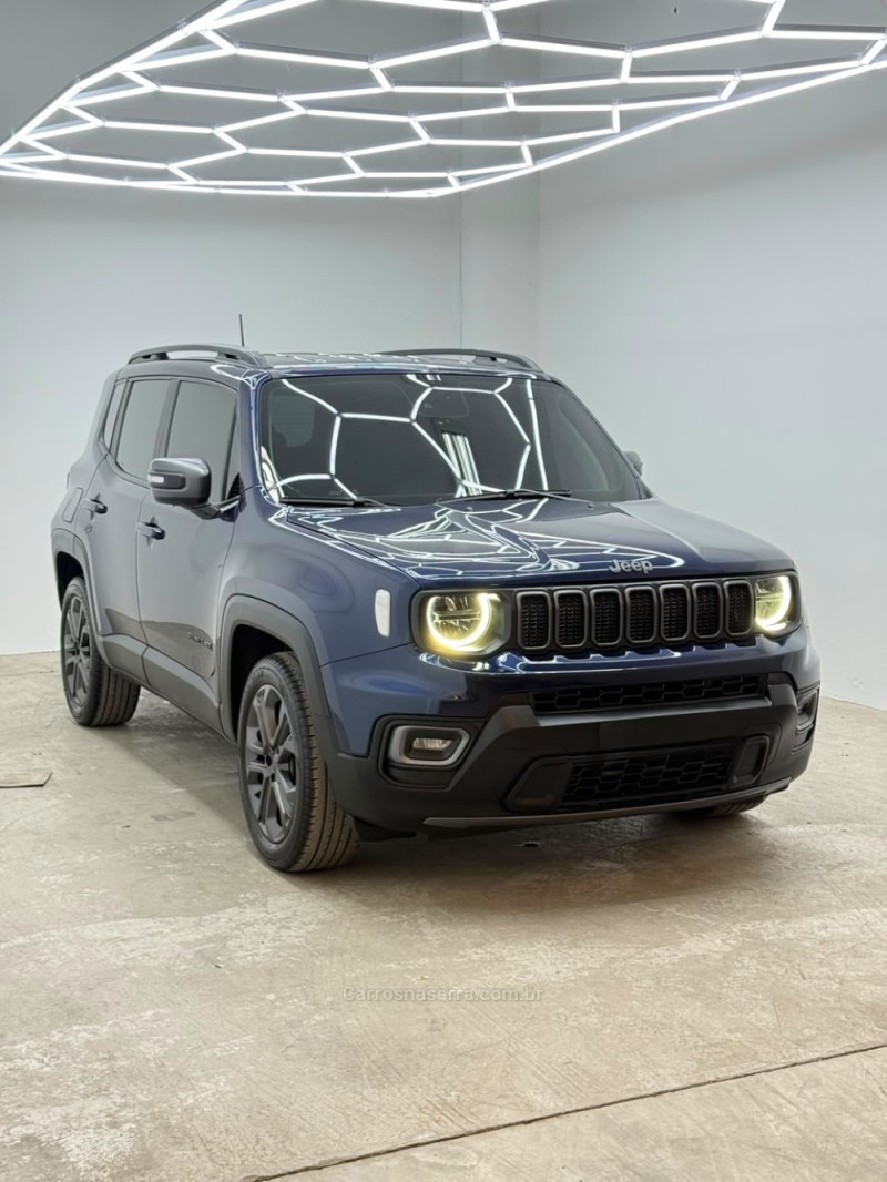 RENEGADE 1.3 16V NIGHT EAGLE T270 TURBO FLEX 4P AUTOMÁTICO - 2025 - CAXIAS DO SUL