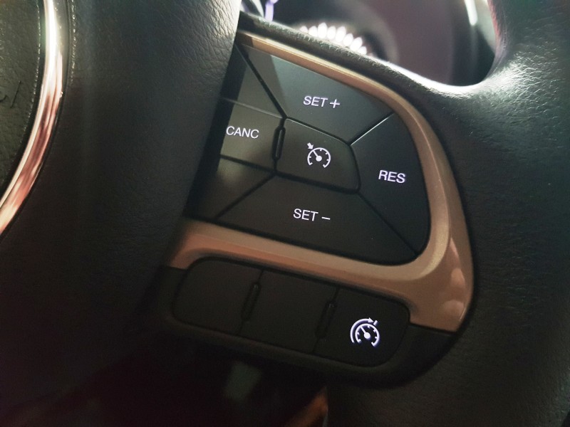 RENEGADE 1.8 16V FLEX SPORT 4P AUTOMÁTICO - 2018 - CAXIAS DO SUL