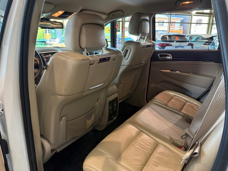 GRAND CHEROKEE 3.0 LIMITED 4X4 V6 24V TURBO DIESEL 4P AUTOMÁTICO - 2015 - FARROUPILHA