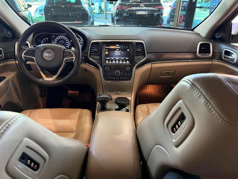 GRAND CHEROKEE 3.0 LIMITED 4X4 V6 24V TURBO DIESEL 4P AUTOMÁTICO - 2015 - FARROUPILHA
