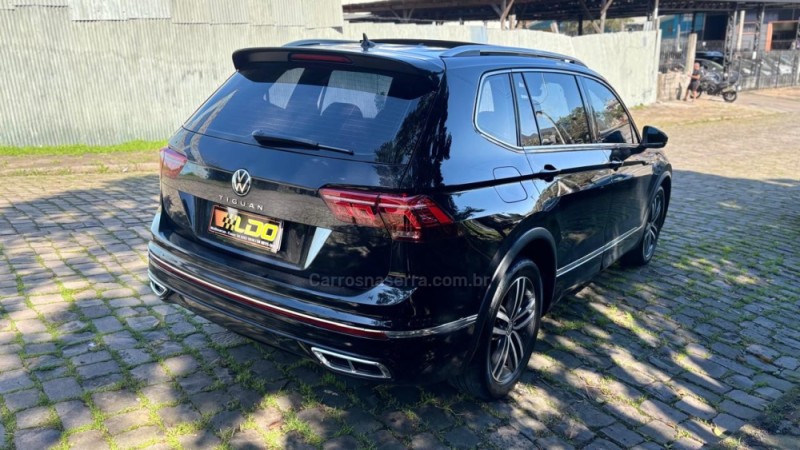 TIGUAN 2.0 ALLSPACE R-LINE 300 TSI GASOLINA 4P AUTOMÁTICO - 2024 - CAXIAS DO SUL