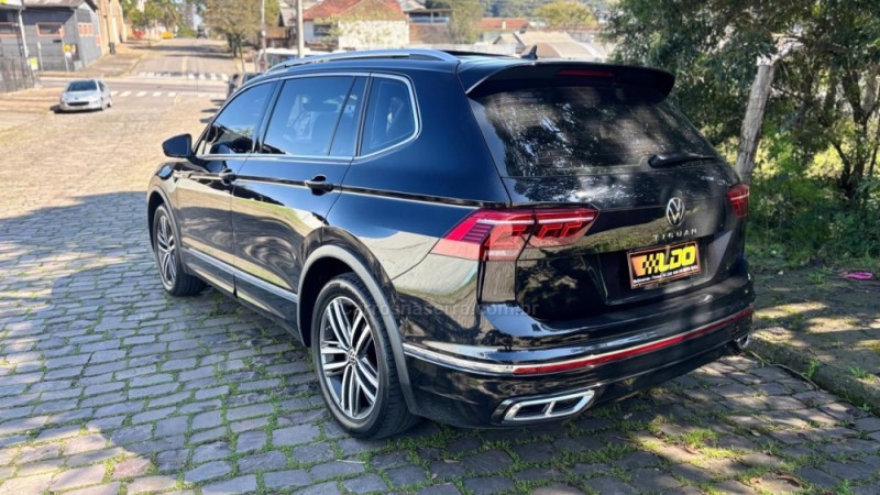 TIGUAN 2.0 ALLSPACE R-LINE 300 TSI GASOLINA 4P AUTOMÁTICO - 2024 - CAXIAS DO SUL