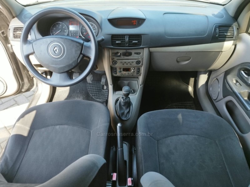 SYMBOL 1.6 PRIVILÈGE 16V FLEX 4P MANUAL - 2012 - NOVO HAMBURGO