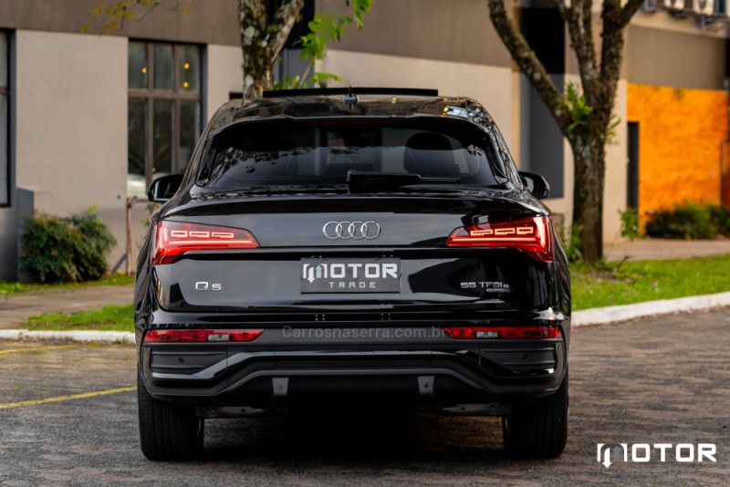 Q5 2.0 TFSI PERFORMANCE BLACK QUATTRO HÍBRIDO 4P AUTOMÁTICO - 2023 - PORTO ALEGRE