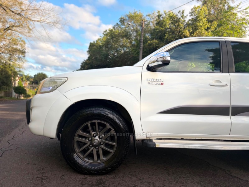 HILUX 3.0 SRV LIMITED EDITION 4X4 CD 16V TURBO INTERCOOLER DIESEL 4P AUTOMÁTICO - 2015 - FELIZ