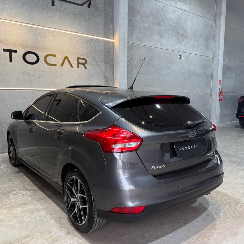 FOCUS 2.0 TITANIUM PLUS HATCH 16V FLEX 4P AUTO - 2016 - CAXIAS DO SUL