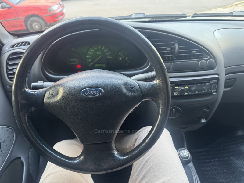 COURIER 1.6 L 8V FLEX MANUAL - 2007 - GARIBALDI