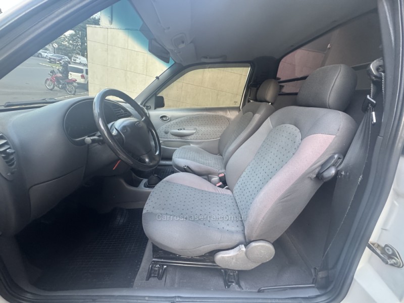 COURIER 1.6 L 8V FLEX MANUAL - 2007 - GARIBALDI