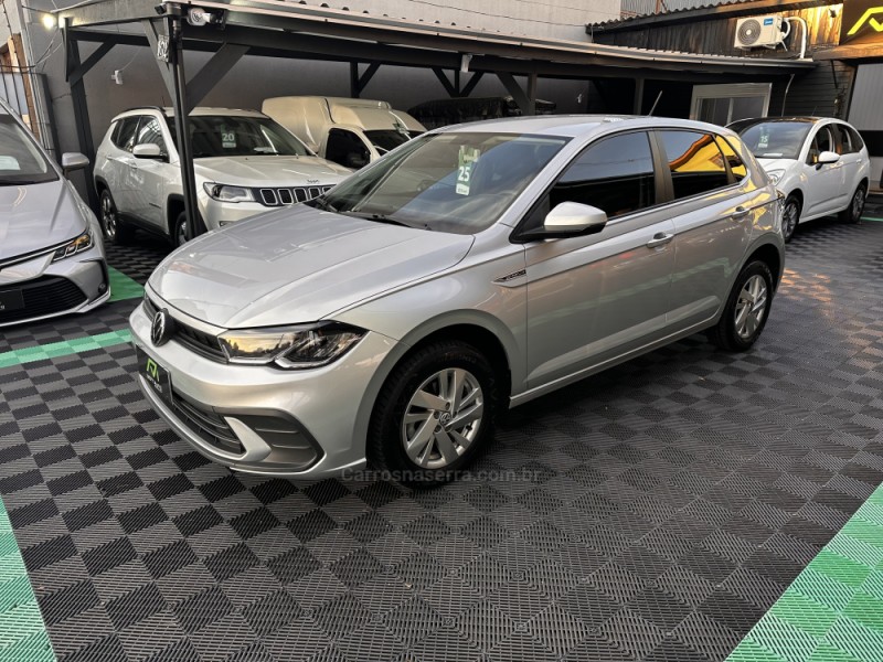 POLO 1.0 TSI COMFORTLINE 12V FLEX 4P AUTOMÁTICO - 2025 - CAXIAS DO SUL