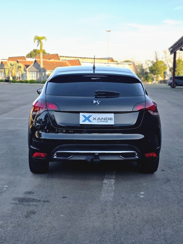 DS4 1.6 THP CHIC 165 16V TURBO GASOLINA 4P AUTOMÁTICO - 2013 - FLORES DA CUNHA