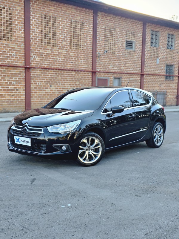 DS4 1.6 THP CHIC 165 16V TURBO GASOLINA 4P AUTOMÁTICO - 2013 - FLORES DA CUNHA