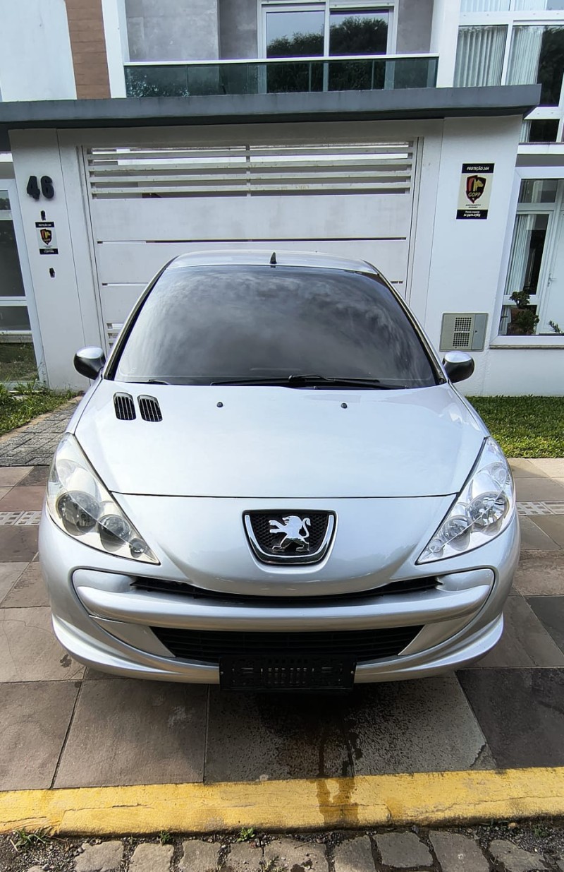 207 1.4 XR 8V FLEX 4P MANUAL - 2012 - FARROUPILHA
