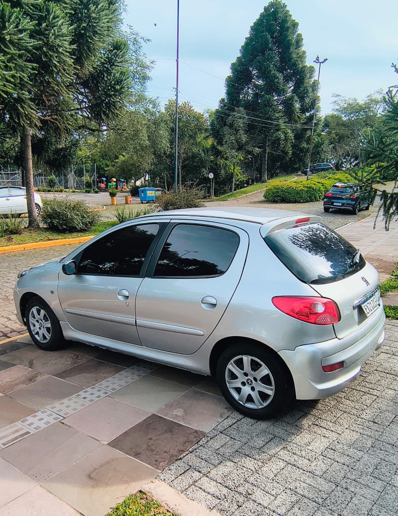 207 1.4 XR 8V FLEX 4P MANUAL - 2012 - FARROUPILHA