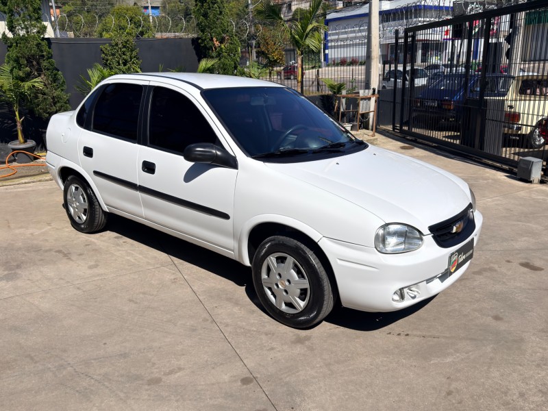 CLASSIC 1.0 MPFI LIFE 8V GASOLINA 4P MANUAL - 2010 - CAXIAS DO SUL