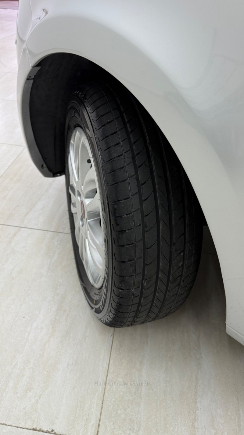 IDEA 1.4 MPI ATTRACTIVE 8V FLEX 4P MANUAL - 2011 - BENTO GONçALVES