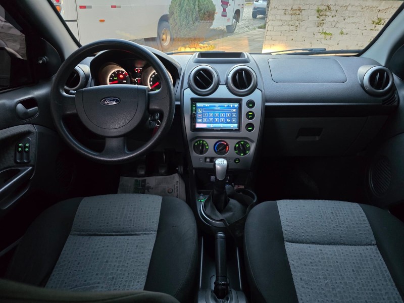 FIESTA 1.6 MPI CLASS SEDAN 8V FLEX 4P MANUAL - 2013 - FARROUPILHA
