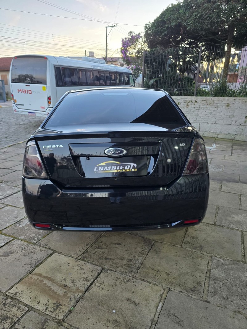 FIESTA 1.6 MPI CLASS SEDAN 8V FLEX 4P MANUAL - 2013 - FARROUPILHA