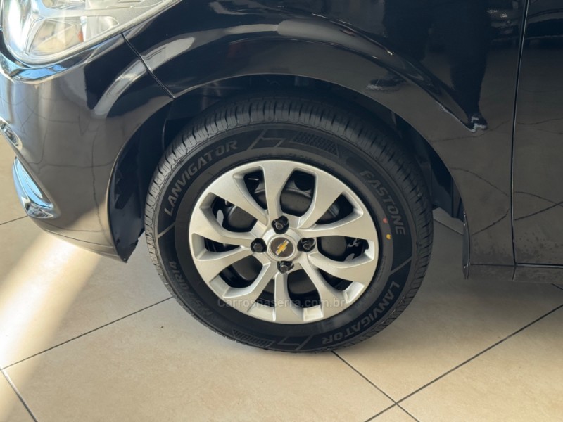 ONIX 1.0 LT 8V FLEX 4P MANUAL - 2015 - FLORES DA CUNHA
