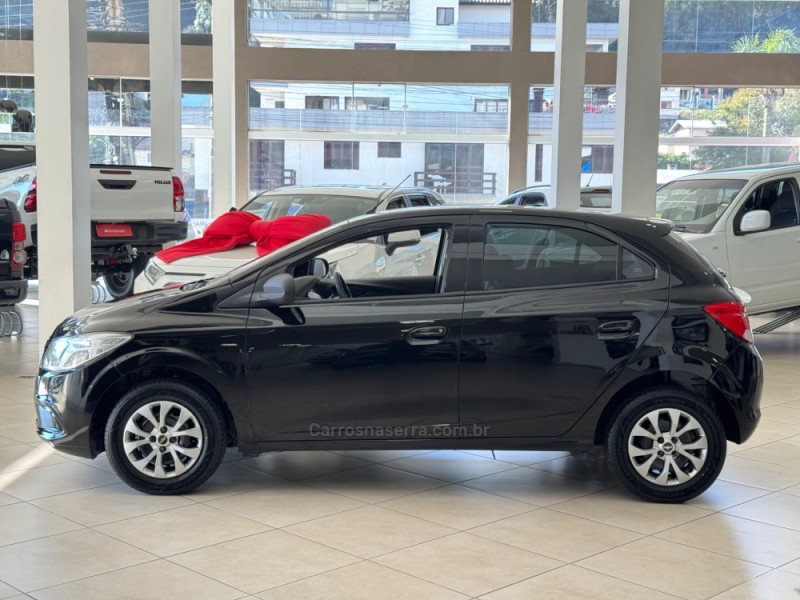 ONIX 1.0 LT 8V FLEX 4P MANUAL - 2015 - FLORES DA CUNHA