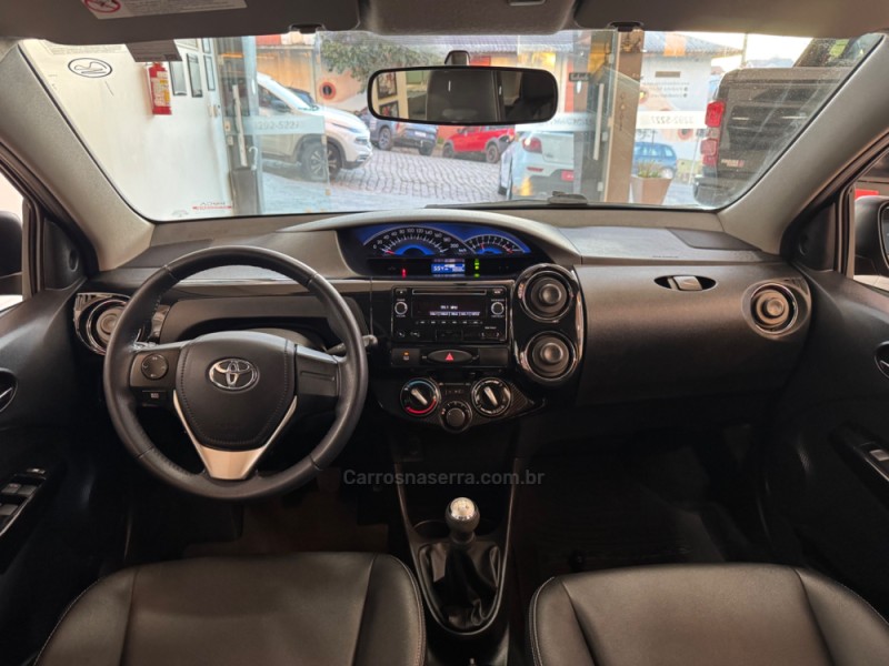 ETIOS CROSS 1.5 16V FLEX 4P MANUAL - 2015 - FLORES DA CUNHA