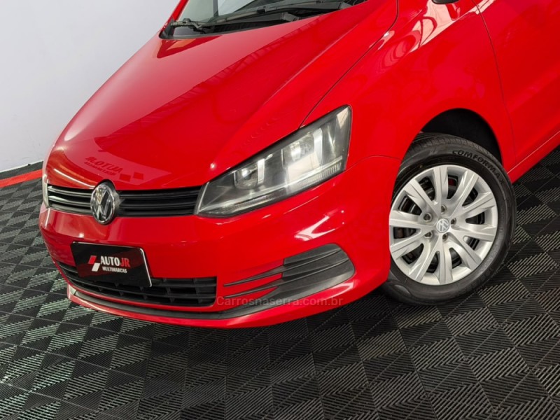 FOX 1.0 MI TRENDLINE 8V FLEX 4P MANUAL - 2016 - VACARIA