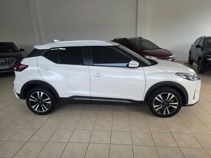 KICKS 1.6 ADVANCE 16V FLEX 4P AUTOMÁTICO - 2024 - NOVA PETRóPOLIS