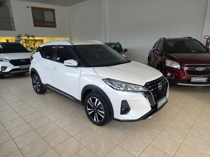 KICKS 1.6 ADVANCE 16V FLEX 4P AUTOMÁTICO - 2024 - NOVA PETRóPOLIS